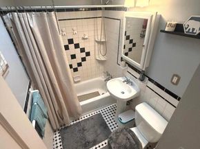 4012 Oakmont Street, Philadelphia PA 19136