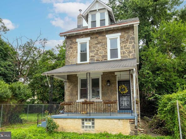 121 E Pleasant Street, Philadelphia PA 19119