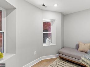 26 Todd Place NE 1, Washington DC 20002