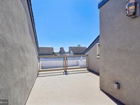 412 N Front Street 21, Philadelphia PA 19123