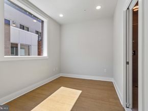 412 N Front Street 21, Philadelphia PA 19123