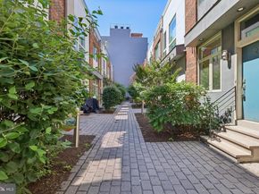 412 N Front Street 21, Philadelphia PA 19123