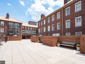 801 S Pitt Street 418, Alexandria VA 22314