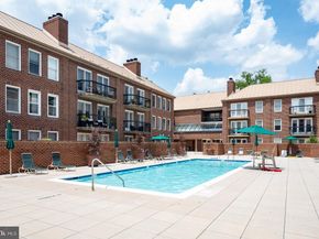 801 S Pitt Street 418, Alexandria VA 22314