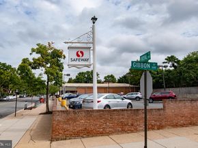 801 S Pitt Street 418, Alexandria VA 22314