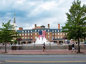 801 S Pitt Street 418, Alexandria VA 22314