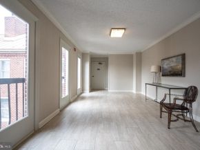 801 S Pitt Street 418, Alexandria VA 22314