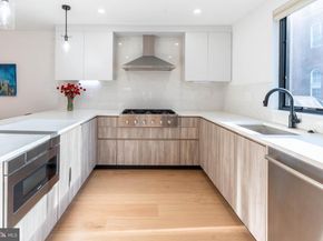 922 S Bonsall Street, Philadelphia PA 19146