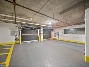 1800 Old Meadow Road 1601, Mclean VA 22102