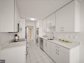 1800 Old Meadow Road 1601, Mclean VA 22102