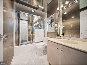 1800 Old Meadow Road 1601, Mclean VA 22102