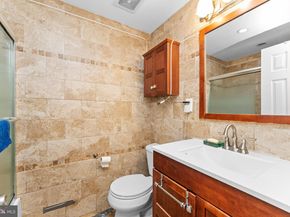 6617 Harley Street, Philadelphia PA 19142