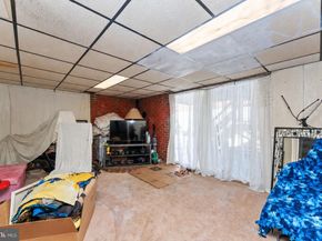 6617 Harley Street, Philadelphia PA 19142