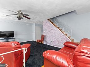 6617 Harley Street, Philadelphia PA 19142