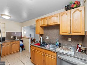6617 Harley Street, Philadelphia PA 19142
