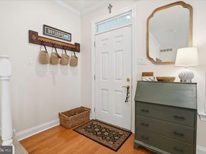 5 Woodbridge Drive, Doylestown PA 18901