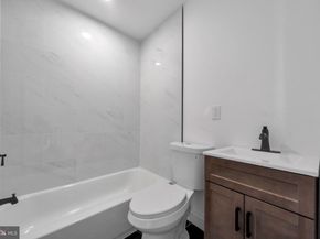 219 Stearly, Philadelphia PA 19111