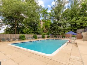 3223 Sutton Place NW A, Washington DC 20016