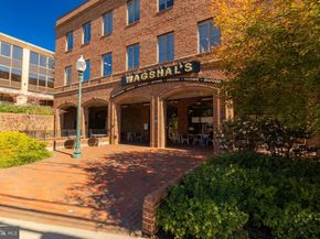 3223 Sutton Place NW A, Washington DC 20016