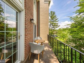 3223 Sutton Place NW A, Washington DC 20016