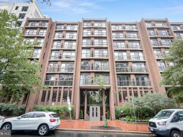 1001 26TH Street NW 806, Washington DC 20037