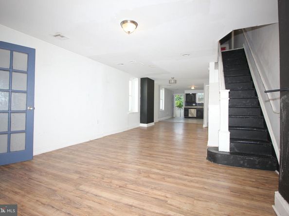 68 E Slocum Street, Philadelphia PA 19119