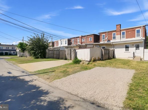 1315 E 9TH Street, Crum Lynne PA 19022