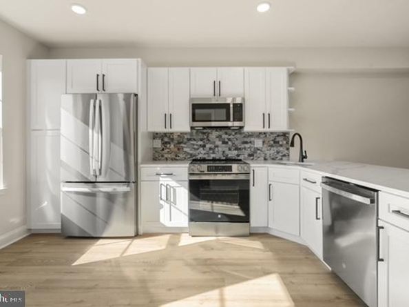 2705 Priya Lane A72, Philadelphia PA 19131