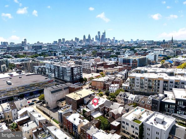 1221 N 2nd Street, Philadelphia PA 19122