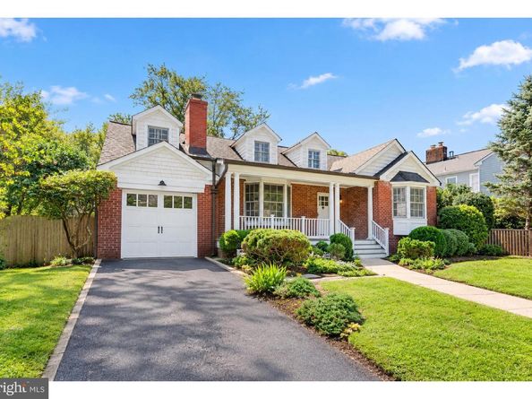 5420 York Lane, Bethesda MD 20814