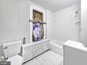 1837 W Juniata Street, Philadelphia PA 19140