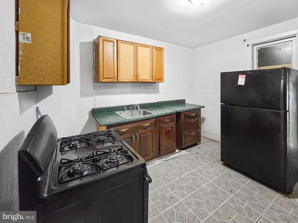 1837 W Juniata Street, Philadelphia PA 19140