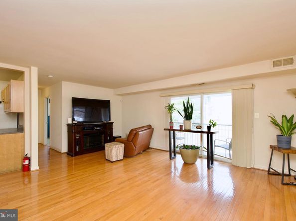 2845 Denver Street SE 204, Washington DC 20020