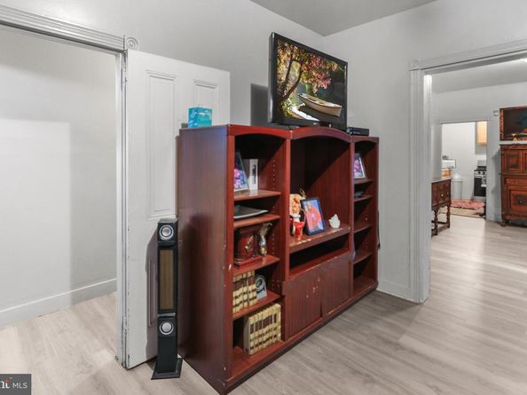 434 W Penn Street, Philadelphia PA 19144