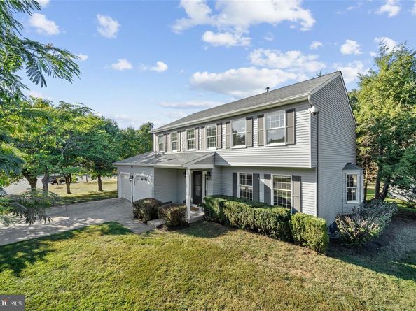 400 Gary Court, Sterling VA 20164