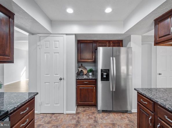 400 Gary Court, Sterling VA 20164