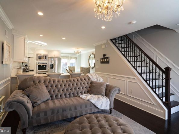 3123 S Juniper Street, Philadelphia PA 19148