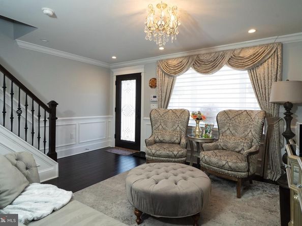 3123 S Juniper Street, Philadelphia PA 19148
