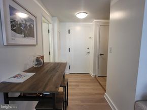 219 S 18TH Street 703, Philadelphia PA 19103