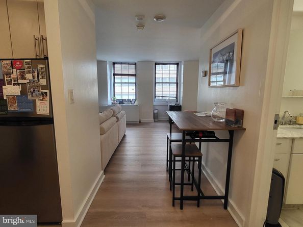 219 S 18TH Street 703, Philadelphia PA 19103