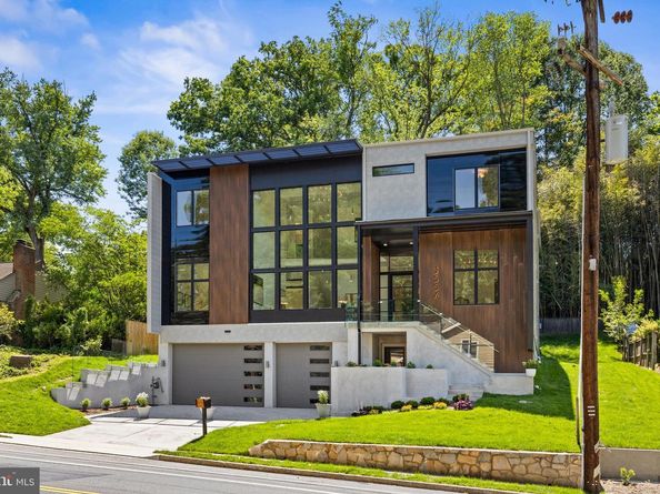 3554 Military Road, Arlington VA 22207