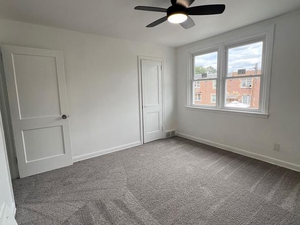 614 E Annsbury Street, Philadelphia PA 19120