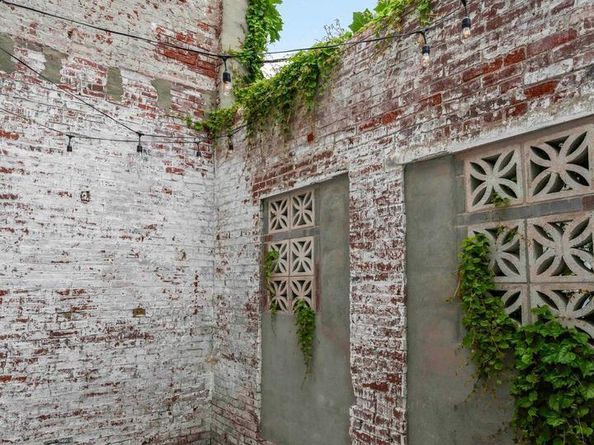 2313 E Hazzard Street, Philadelphia PA 19125