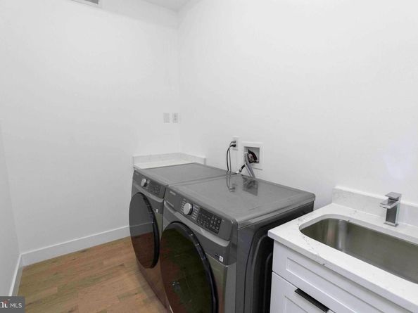 2313 E Hazzard Street, Philadelphia PA 19125