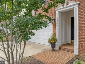 7740 Legere Court 35, Mclean VA 22102