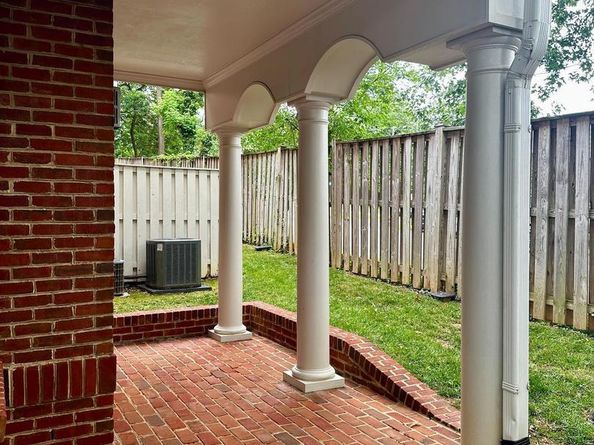 7740 Legere Court 35, Mclean VA 22102