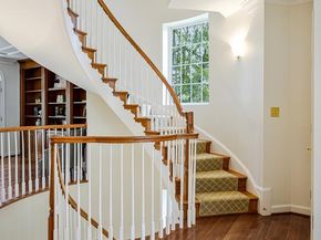 7740 Legere Court 35, Mclean VA 22102