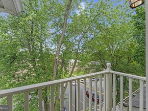 7740 Legere Court 35, Mclean VA 22102