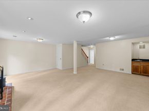 4516 4TH Road N, Arlington VA 22203