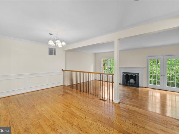 4516 4TH Road N, Arlington VA 22203